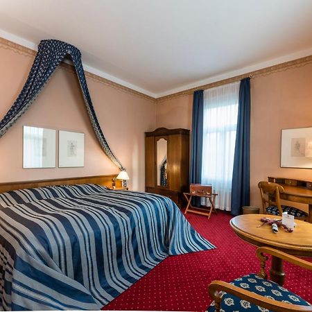 Hotel Saechsischer Hof Meiningen Buitenkant foto