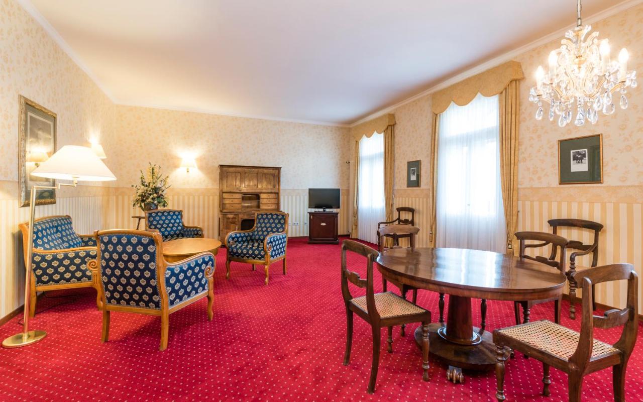 Hotel Saechsischer Hof Meiningen Buitenkant foto